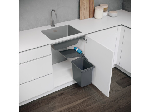 Swing Out Waste Bin, Single, for Hinged Door Cabinets, VS ENVI