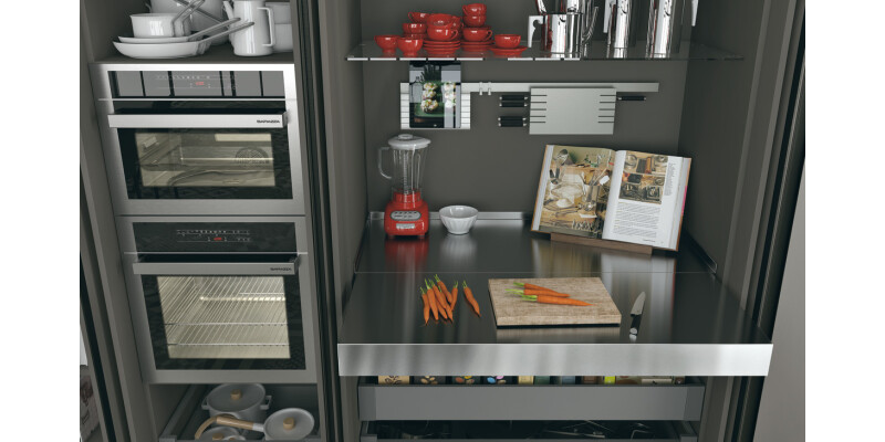 Pull Out Worktop, Aligned with Shelf, OPL�