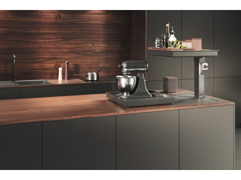 Corner and Island Storage Unit, Vertically Rising, Ninka Qanto