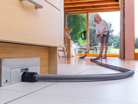 Plinth Vacuum, Slimline, Sweepovac Big Kick
