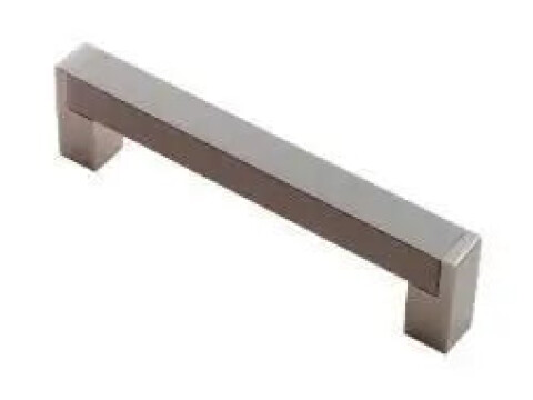 Carlisle Brass Fingertip Design Square Section Cupboard Handle