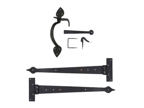 Arrowhead T-Hinge & Thumb Latch Pack