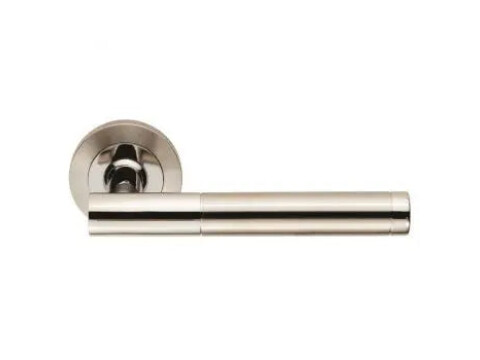 SWL Philadelphia Door Handle on Rose