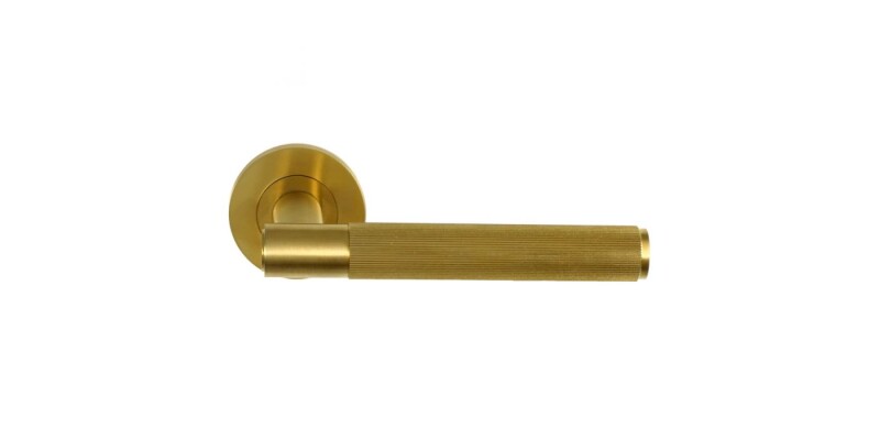 Alexander and Wilks Spitfire Reeded Lever on Round Rose - Pair
