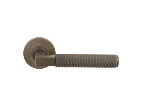 Alexander and Wilks Hurricane Knurled Lever on Round Rose - Pair