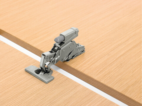 Soft Close Fitting, for use with Sprung 170deg Concealed Hinges